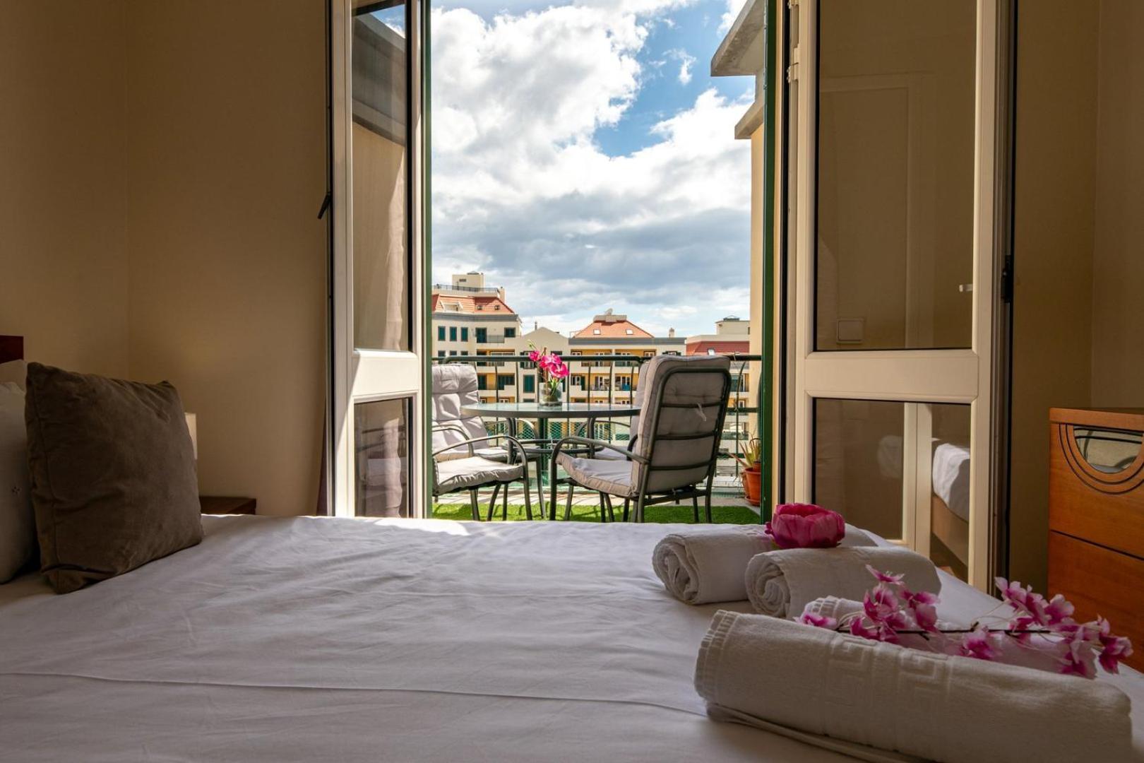 Ferienwohnung Guestready - Family-Friendly Haven In Funchal Exterior foto